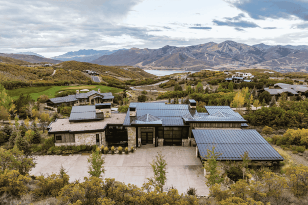 COMPREHENSIVE PARK CITY PROPERTY MANAGEMENT SERVICES COMPREHENSIVE PARK CITY PROPERTY MANAGEMENT SERVICES